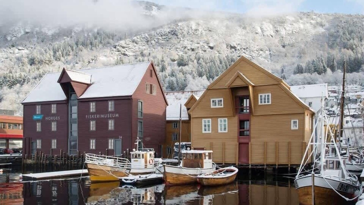 Sandviken Apartment | Apartment hotel - Smart TV and Roof terrace