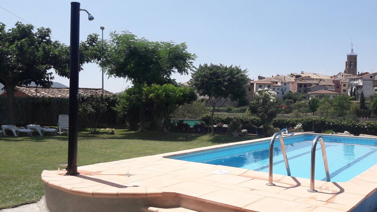 Graus Cottage | Apartment House Felix. 6 persons. Swimming pool, solarium, barbecues, table football, pingpon