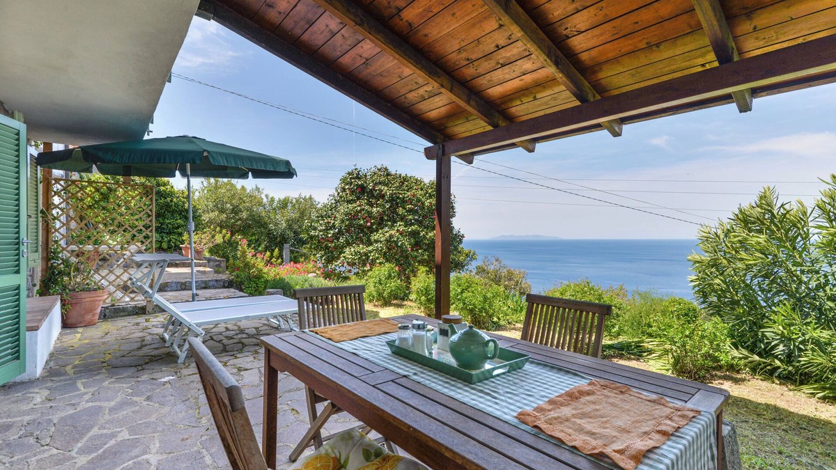 Zanca Apartment | Apartment "Il Girasole" with Sea View, Private Terrace & Wi-Fi