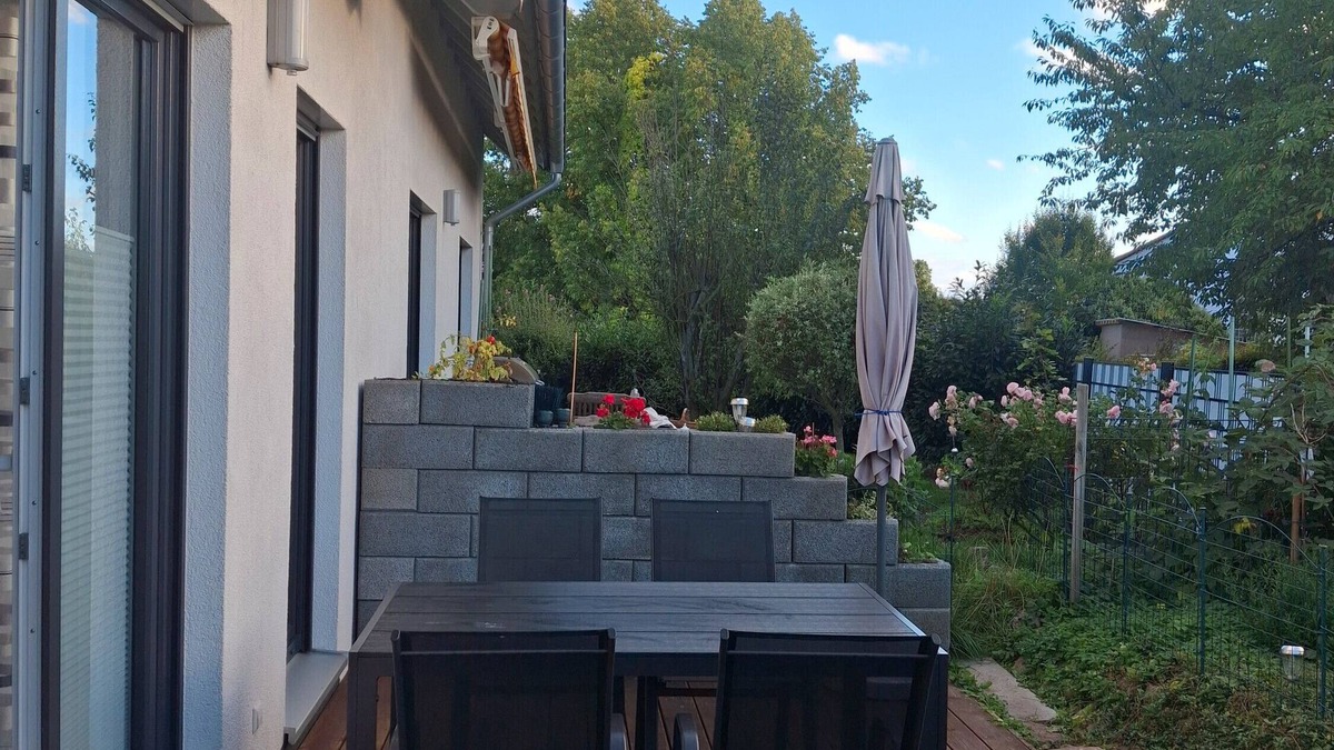 Abenberg Apartment | Apartment 'Im Fränkischen Seenland' with Private Terrace and Wi-Fi