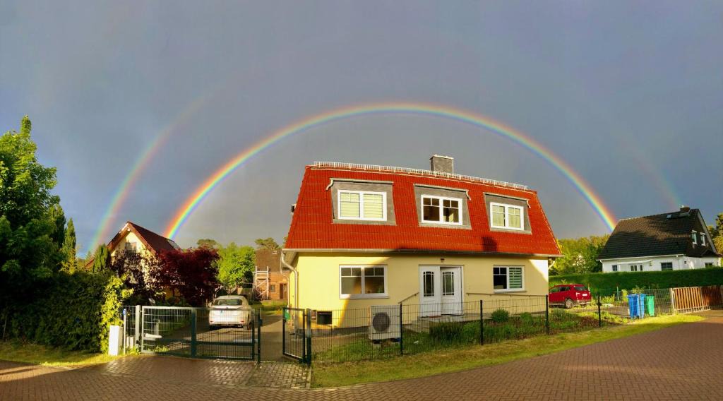 Bestensee Villa | Apartment im OG zwischen See und Wald mit großem Garten