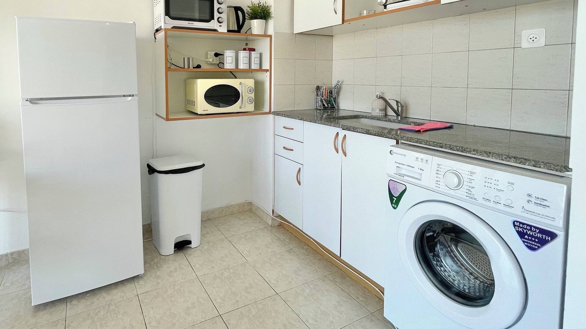 Ashkelon Condo | Apartment in a central location on Ashkelon beach, with a view of the marina