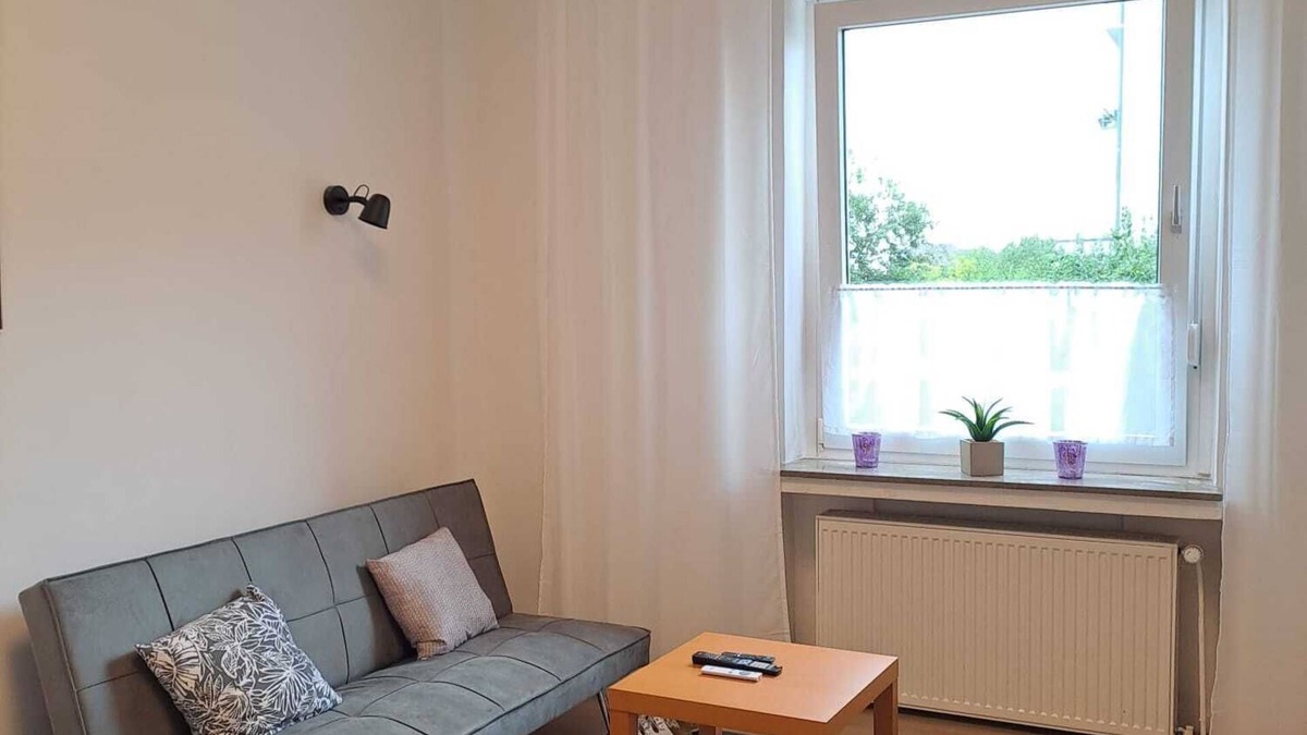 Velbert Apartment | Apartment In A Hotel 'Velbert Am Berg' with Wi-Fi