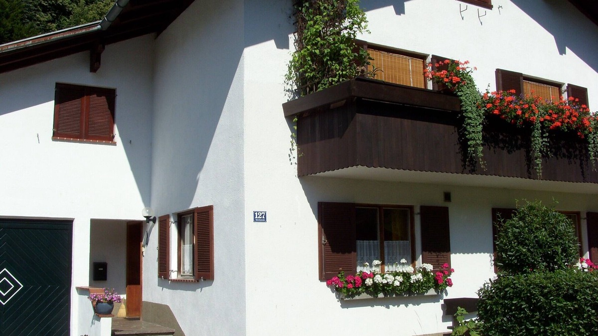 Schruns Condo | Apartment in a prime location - for 1 to 5 people!