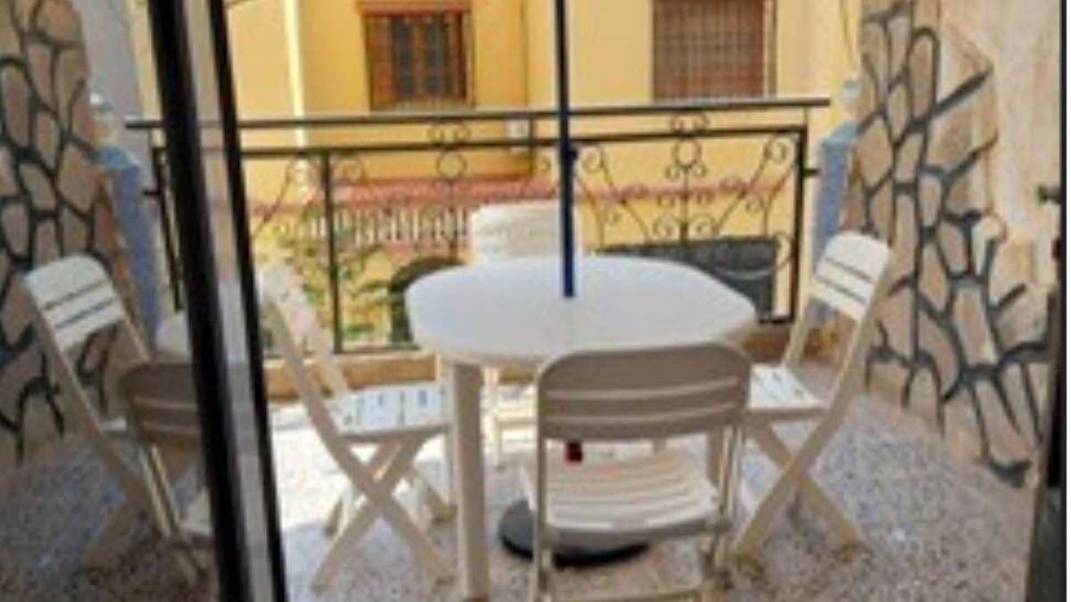 Ain El Turk Apartment | APARTMENT IN A QUIET RESIDENCE