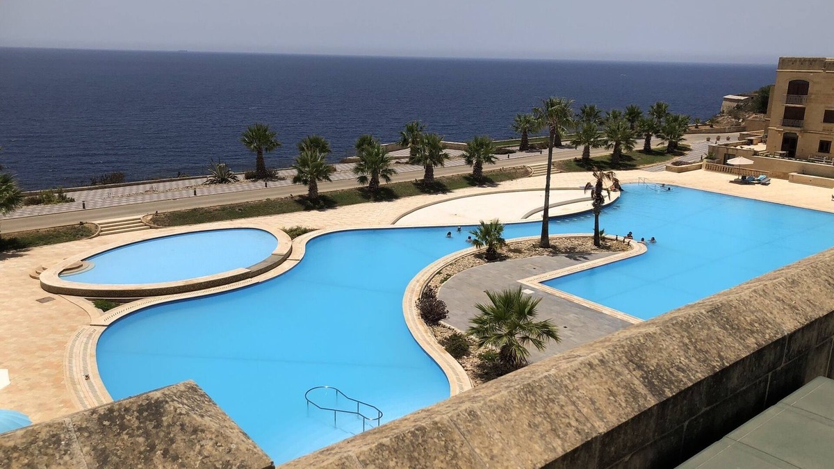 Ghajnsielem Apartment | Apartment in a tranquil environment with fantastic views of the Mediterranean
