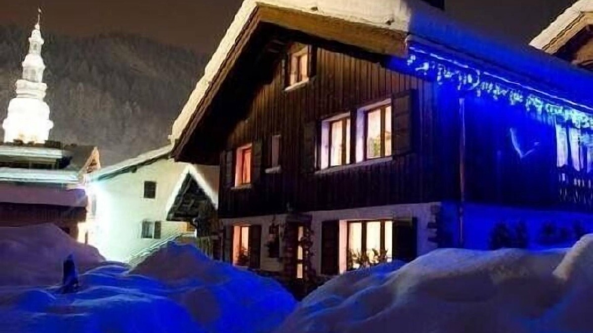La Clusaz Apartment | Apartment in a village of Haute-Savoie, at the foot of the slopes, La Clusaz