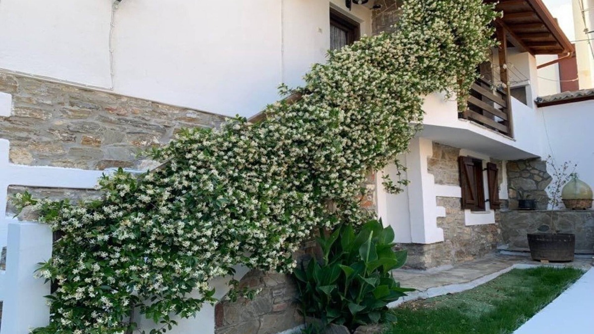 Agios Nikolaos Apartment | Apartment in Agios Nikolaos near Beach