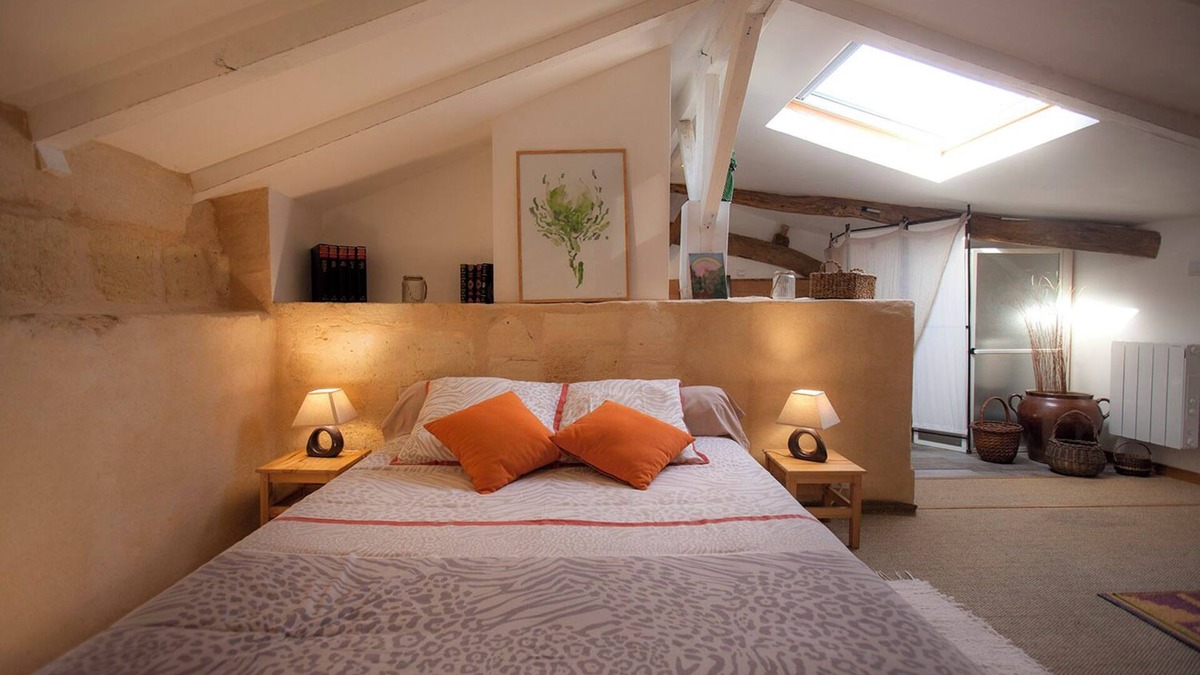 Mombrier Apartment | Apartment in an 1850 farmhouse on the Charruaud estate