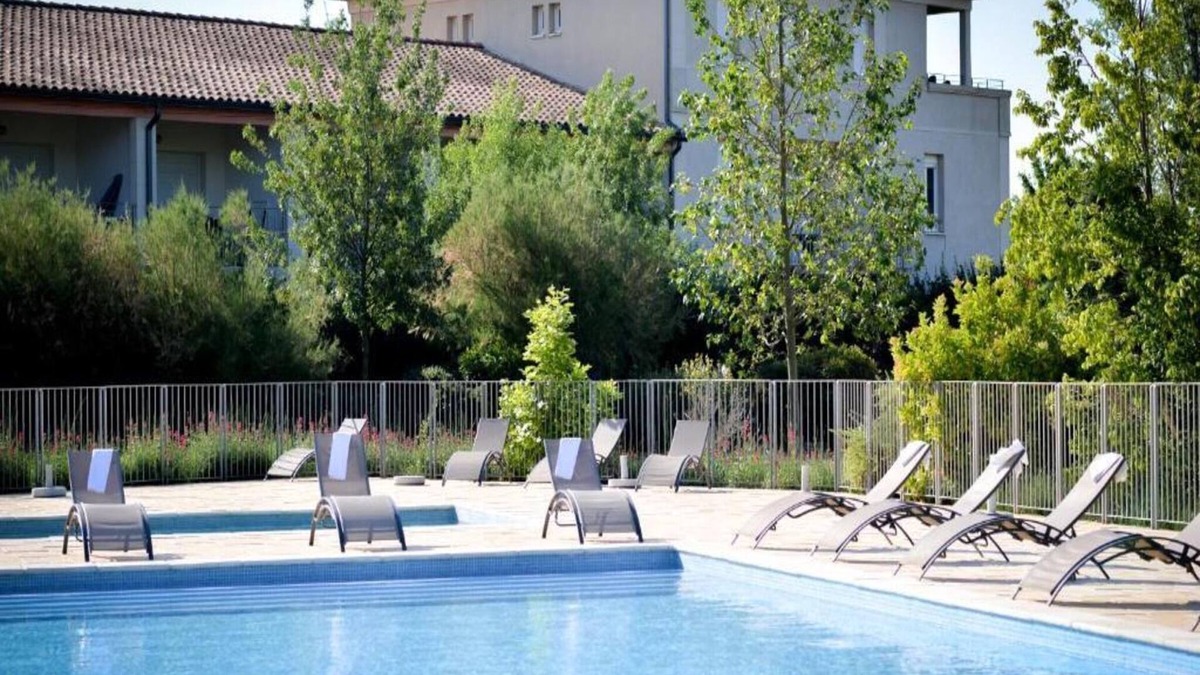 Azille Apartment | Apartment in Azille near Lac de Jouarres