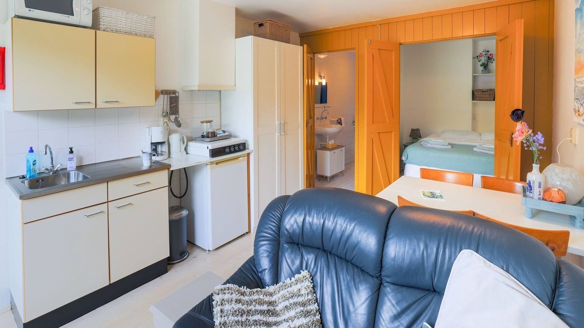 Baflo Apartment | Apartment in Baflo near Seal Center