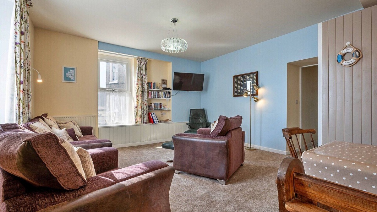 Beaumaris Apartment | Apartment in Beaumaris near the Coastline