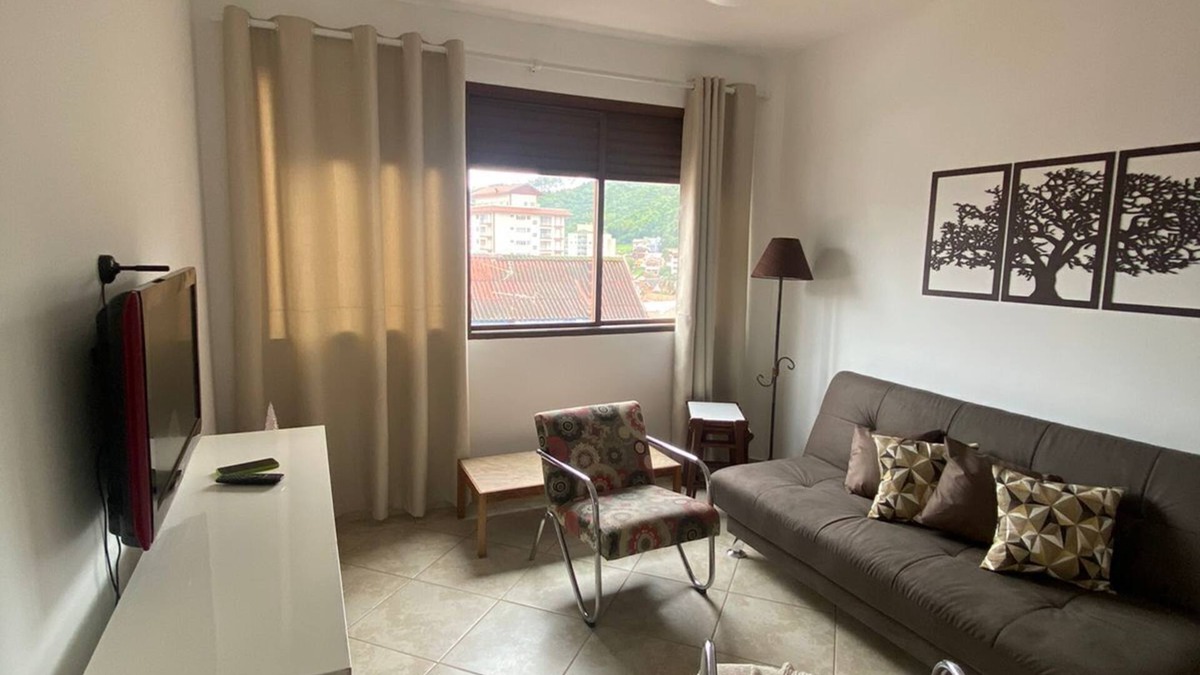 Aguas de Lindoia Apartment | Apartment in Águas de Lindóia near the events square. Pets allowed.
