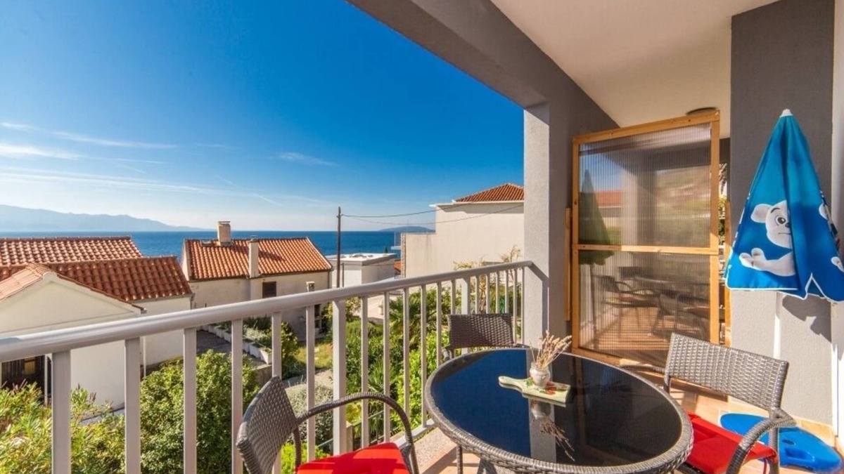 Brist Apartment | Apartment in Brist with Balcony, Air condition, WIFI (610-5)