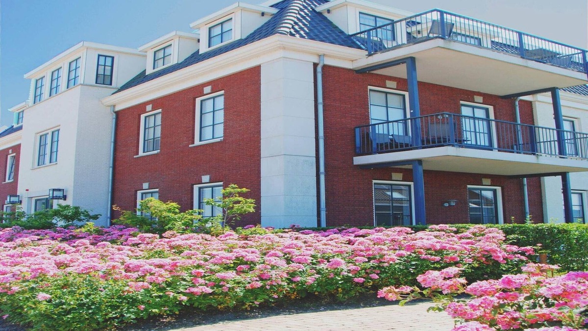 Colijnsplaat Apartment | Apartment in Colijnsplaat with Sauna and Jacuzzi
