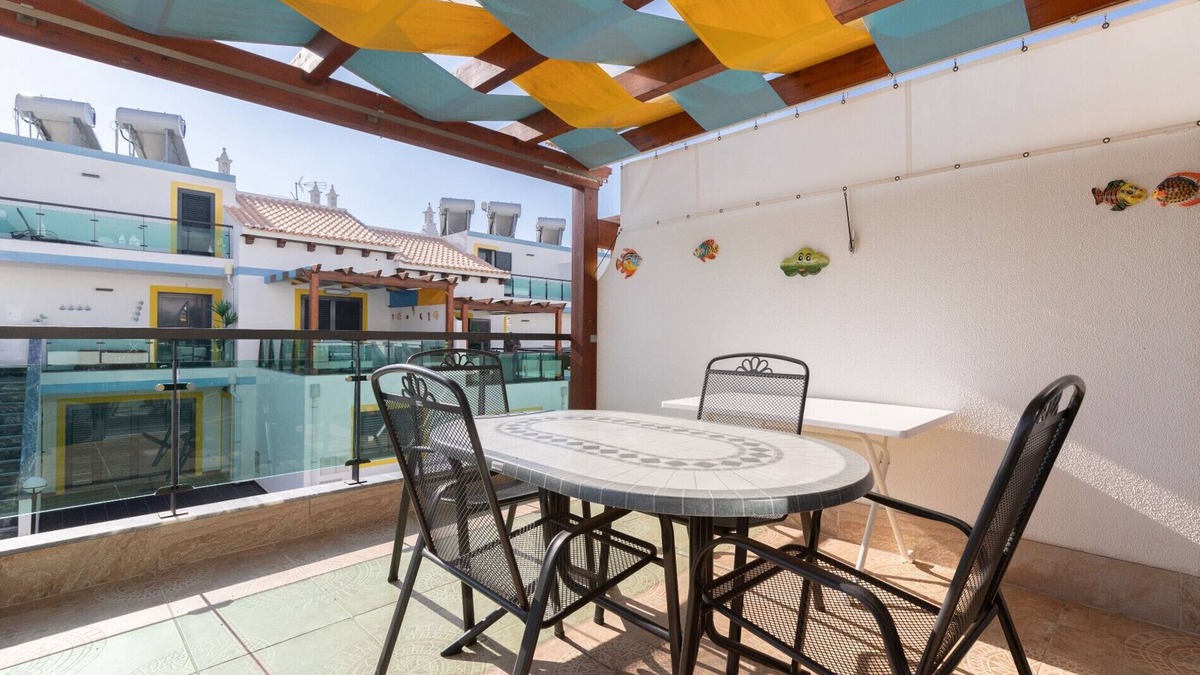 Manta Rota Apartment | Apartment in condominium with pool 100m from the beach by AlgarveManta (6T3)