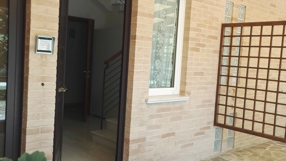Jesi House | Apartment in countryside