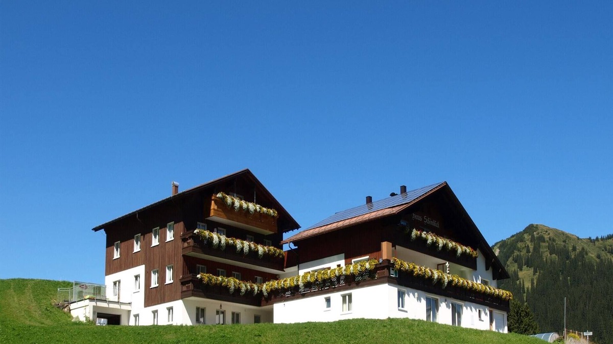 Damuels House | Apartment in Damüls near Hiking Trails