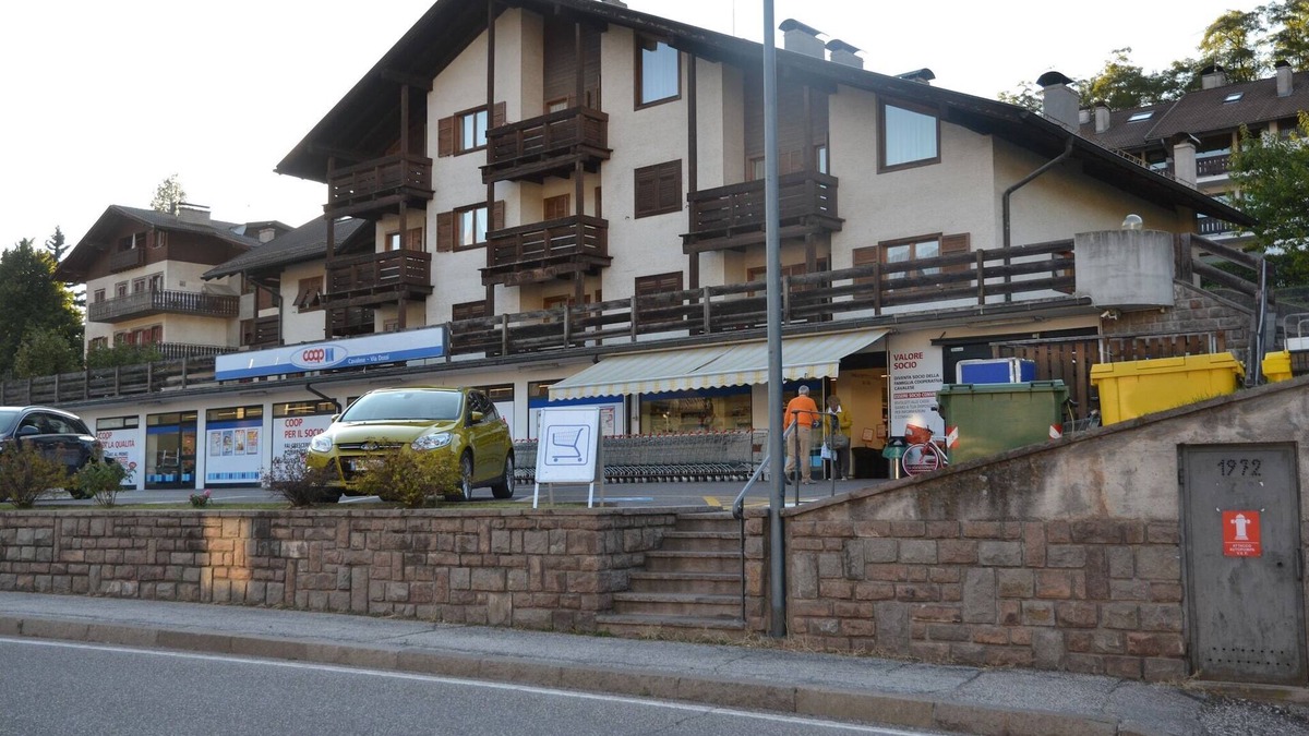 Cavalese Apartment | Apartment in Dolomites near Ski Slopes
