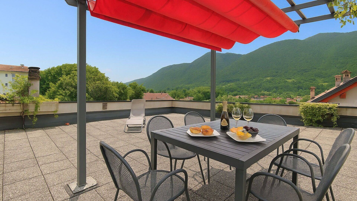Feltre Apartment | Apartment in Feltre with 2 bedrooms sleeps 6