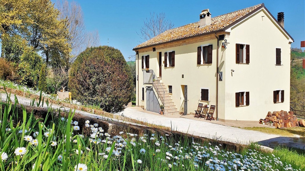 Filottrano Cottage | Apartment in Filottrano with Countryside Views