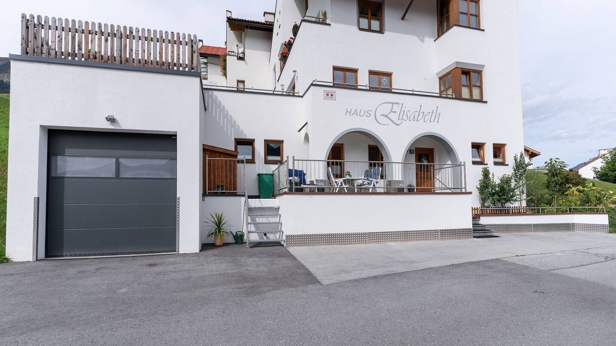 Fiss Apartment | Apartment in Fiss near Ski Lifts