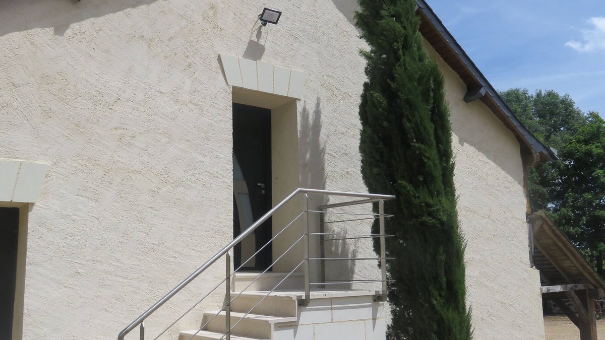 Chemille-sur-Deme Apartment | Apartment in the countryside