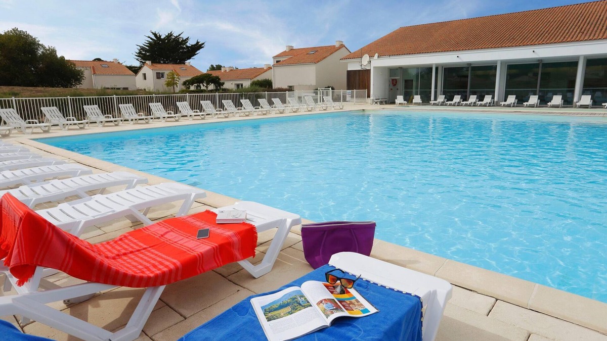Olonne-sur-Mer Apartment | Apartment in France near Atlantic Beaches