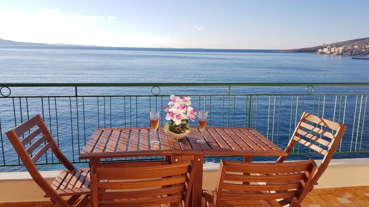Sarande Apartment | Apartment in front of the beach