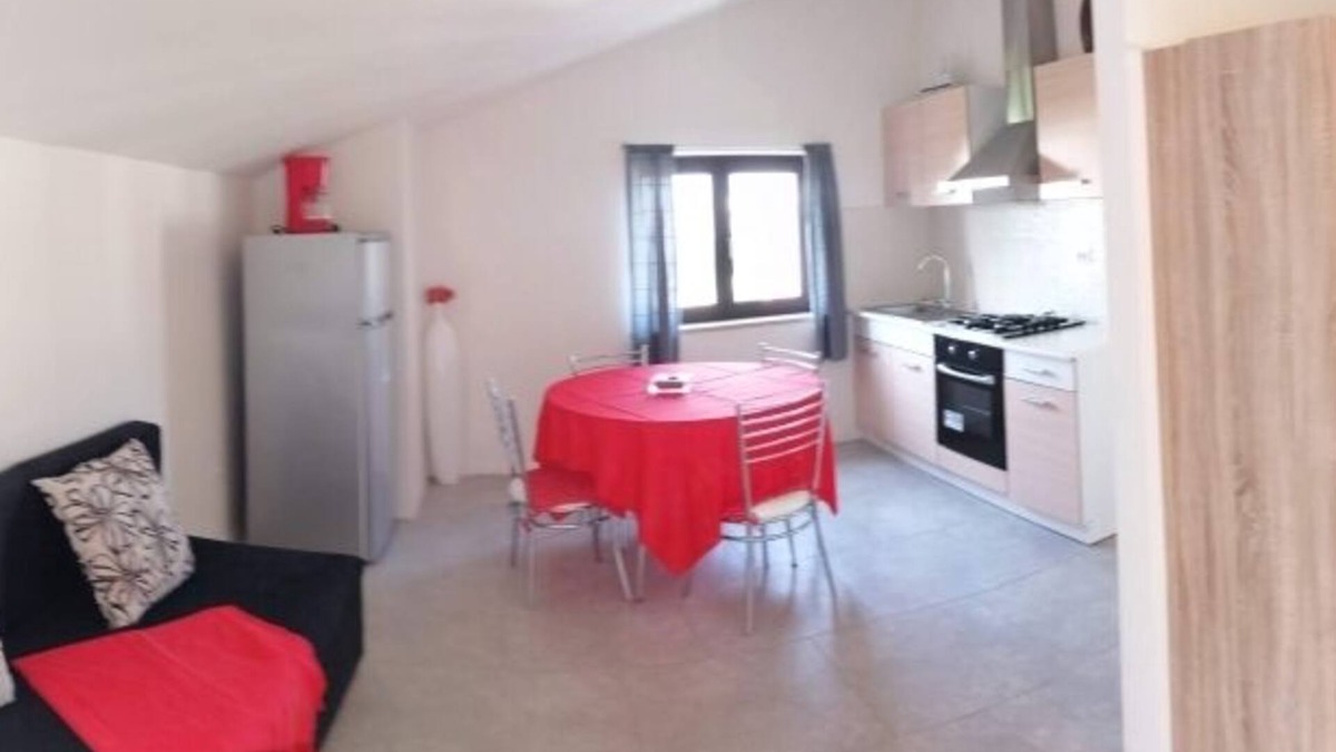 Funtana Apartment | Apartment in Funtana with Balcony, Air condition, WIFI, Washing machine (4982-3)