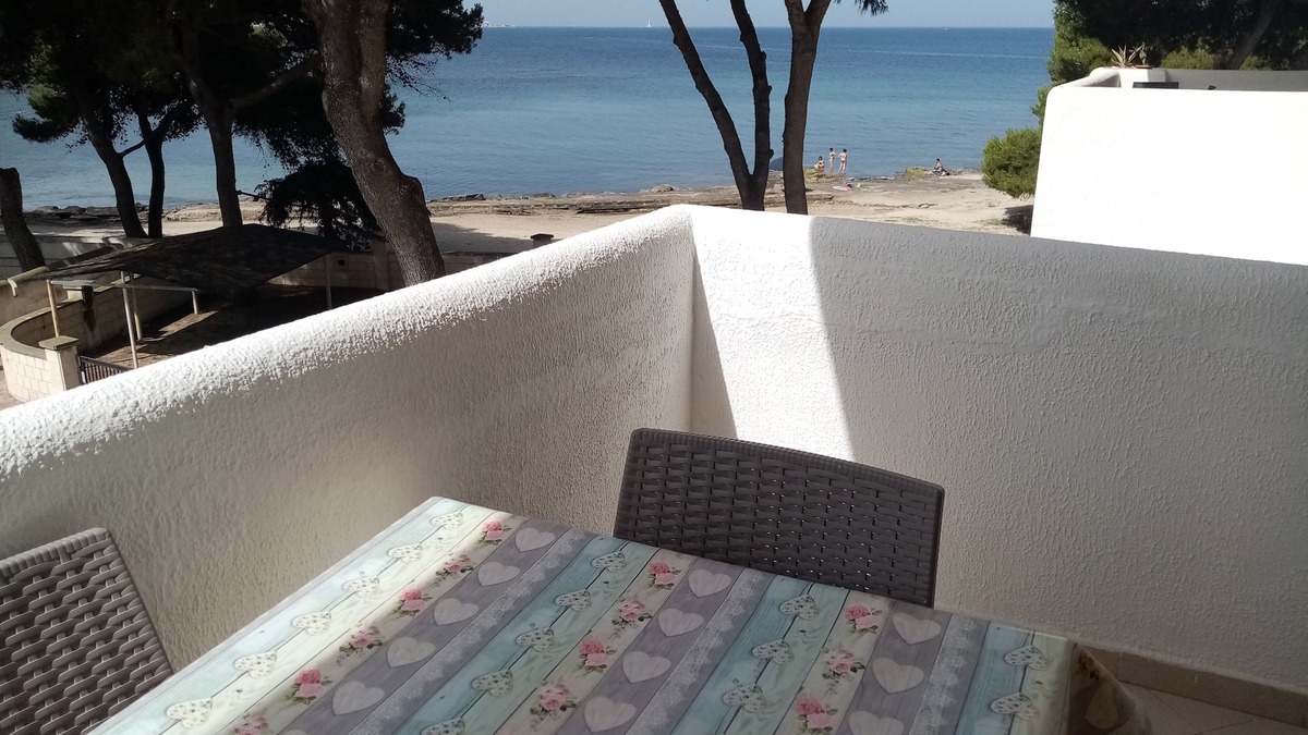 Rivabella Apartment | Apartment in Gallipoli beachfront