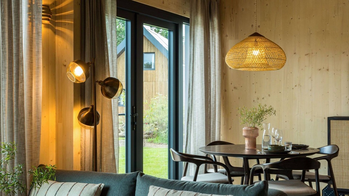 Hengelo House | Apartment in Gelderland Near Nature Trails