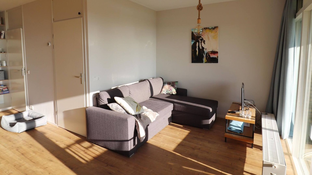 Heeg Apartment | Apartment in Heeg with Heegermeer Views