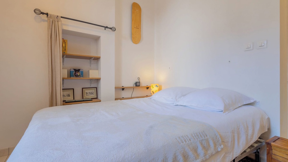 Chambery Apartment | Apartment in Historic Building, Center of Chambéry