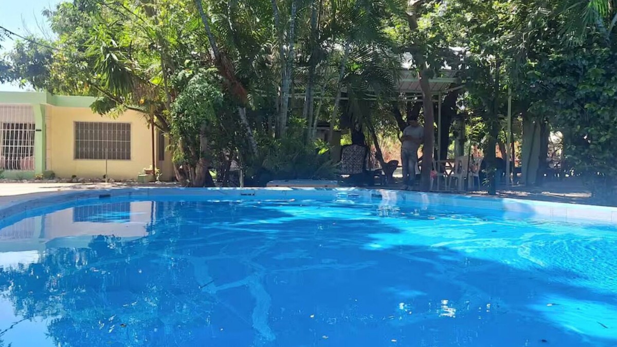 Azua Apartment | Apartment in Hotel Villa marchena,small oasis