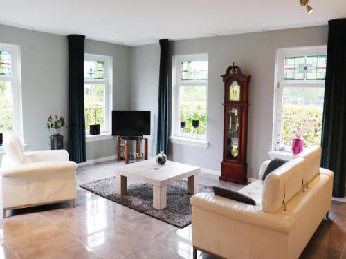 Kornhorn Apartment | Apartment in Kornhorn near Curringherveld, cleaning included