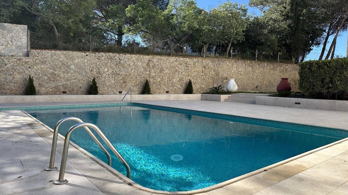 Calella de Palafrugell Apartment | Apartment in Llafranc near Sandy Beach