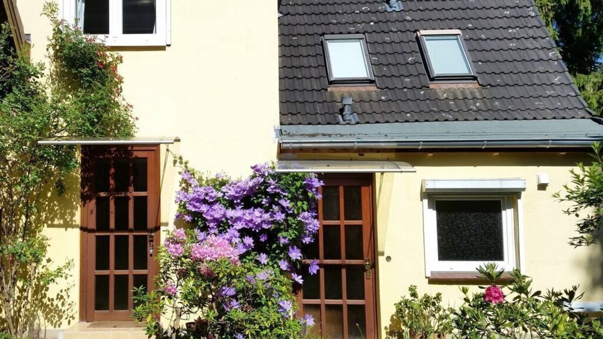 Halstenbek Apartment | Apartment in Lower Saxony