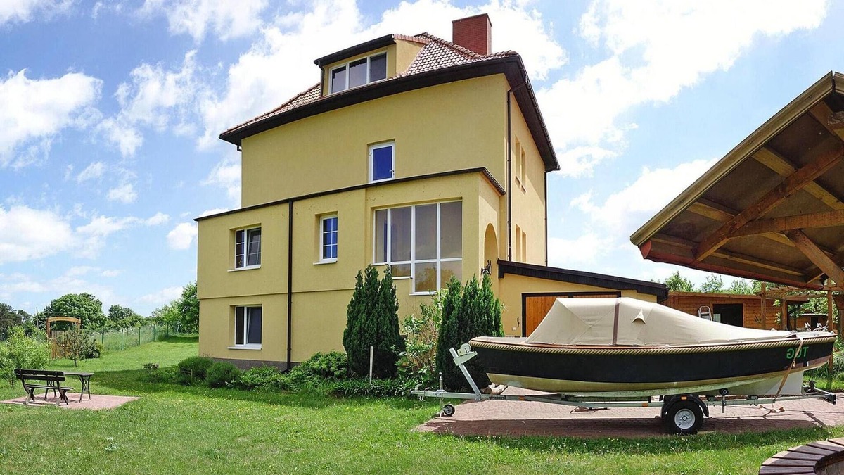 Miedzyzdroje Apartment | Apartment in Lubin near Lake Wicko