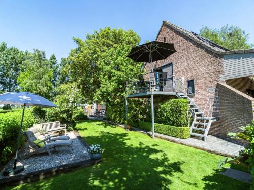 Maldegem Apartment | Apartment in Maldegem with Scenic Terrace