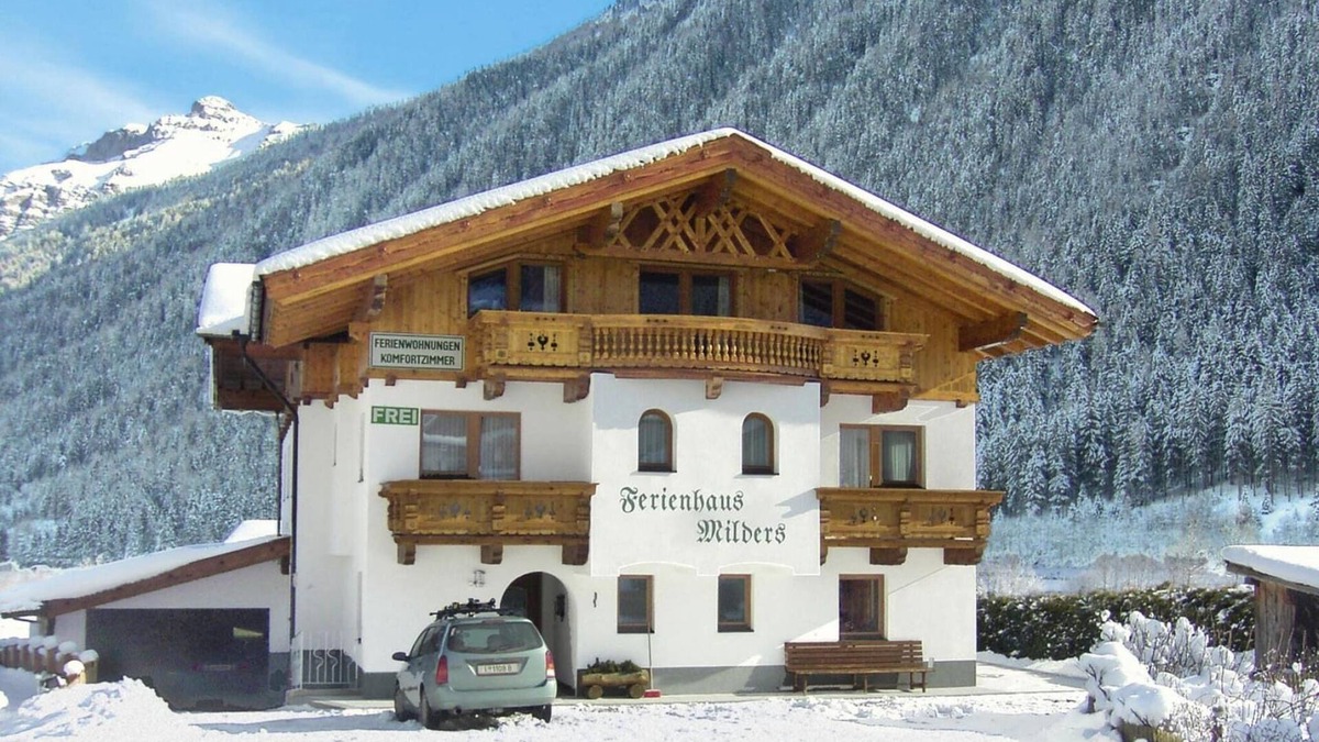 Neustift Im Stubaital Apartment | Apartment in Milders near Stubai Glacier