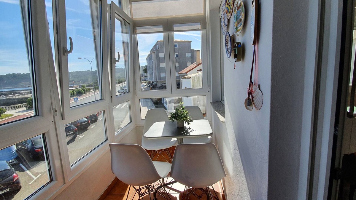 Muxia Apartment | Apartment in Muxía. In front of the marina