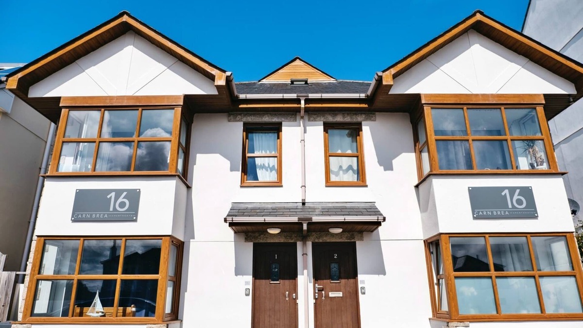 Newquay City Centre House | Apartment in Newquay near Surf Beaches