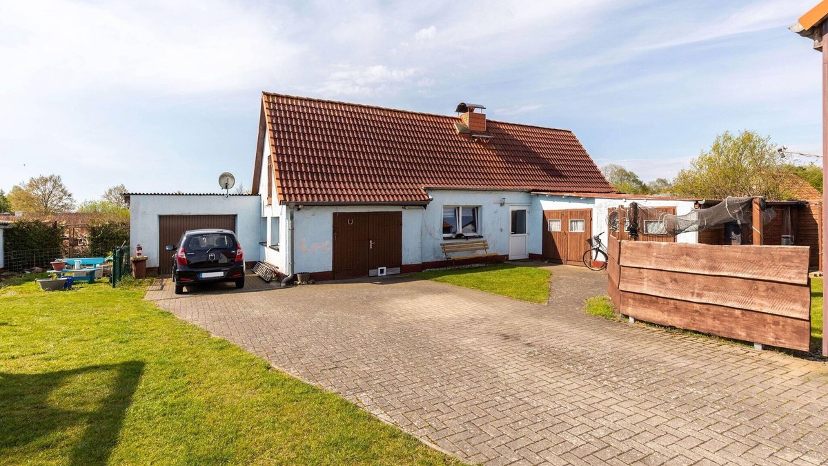 Martensdorf House | Apartment in Niepars near Forest Walks