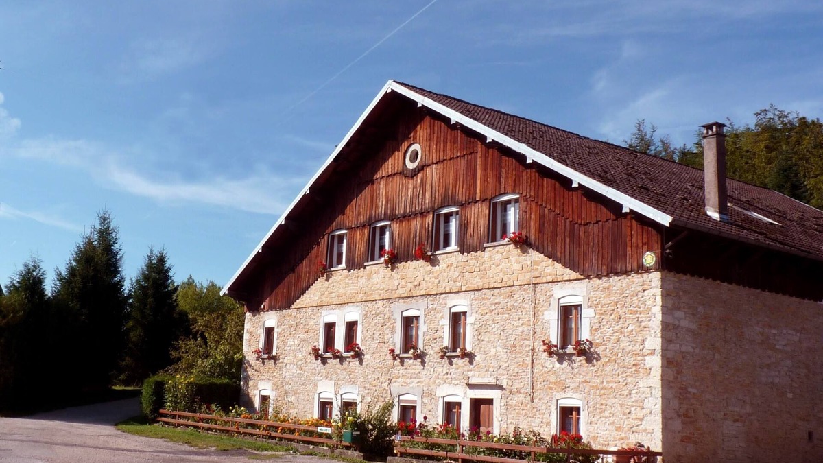 Belleherbe Apartment | Apartment in our old Comtois farmhouse