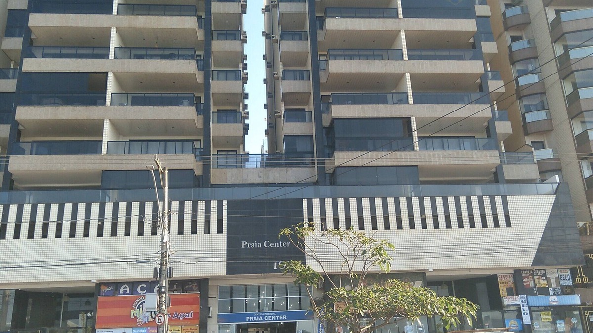 Praia do Morro Apartment | Apartment in Praia do Morro in building facing the sea