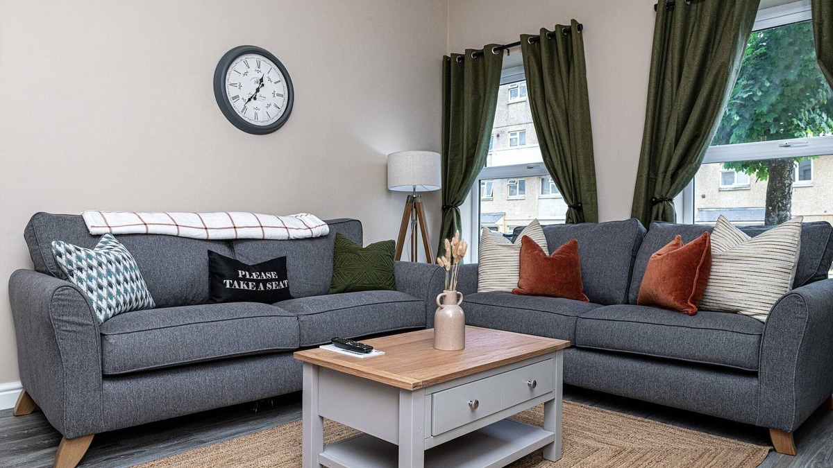 Rhyd-y-clafdy Apartment | Apartment in Pwllheli near Blue Flag Beaches