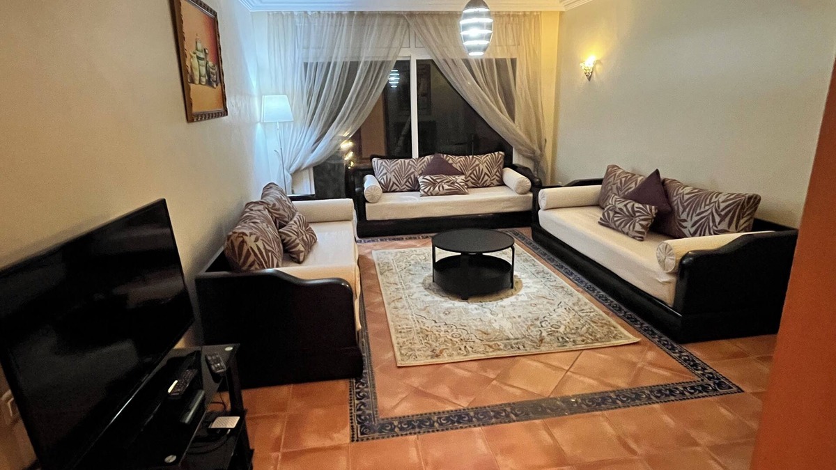 Cherrat Apartment | Apartment in residence Golf and swimming pools