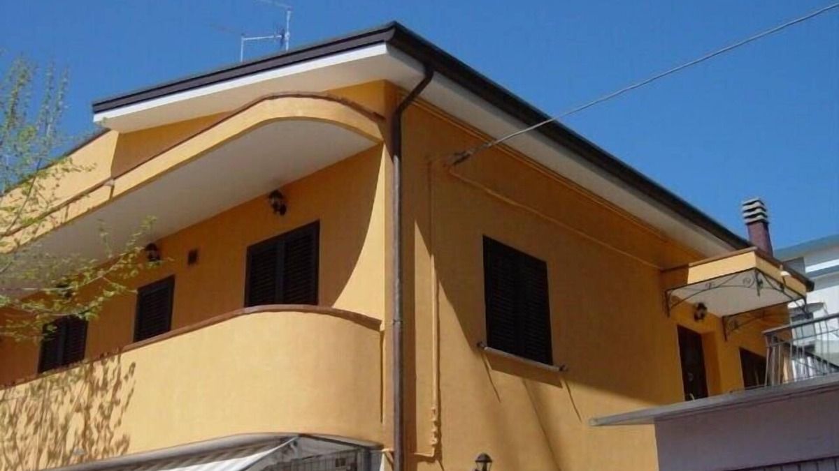 Fogliano Marina Apartment | Apartment in Riccione a few steps from the sea (100 mt)