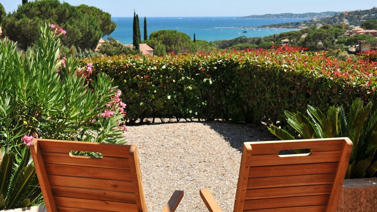La Nartelle Apartment | Apartment in Sainte Maxime with sea view, sleeps 4, sandy beach 300 m'away